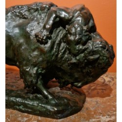 Lionne attaquant un bison - Georges GARDET (1863-1939)